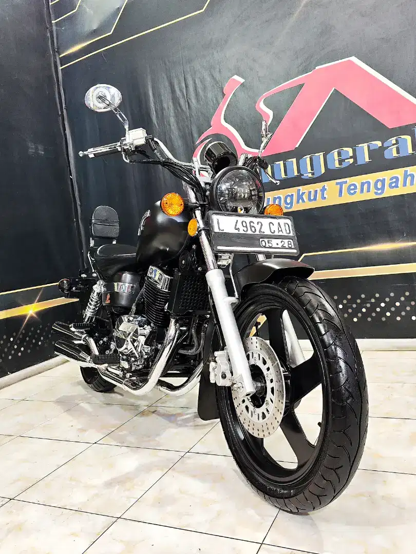 Benelli PE 250cc reg. 2023 km. Low kinyis2 mewh.Anugerah motor rungkut