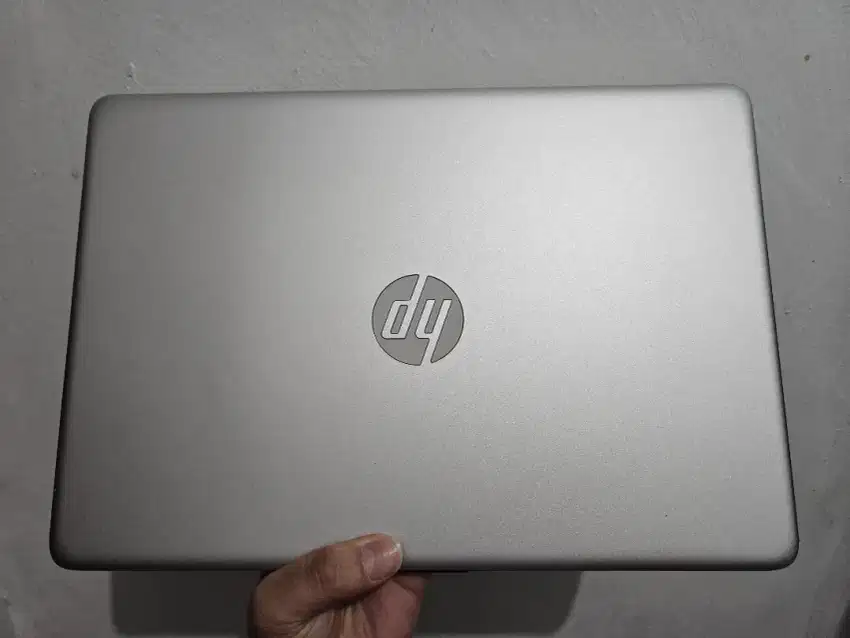 Laptop HP 14s-DK0073AU