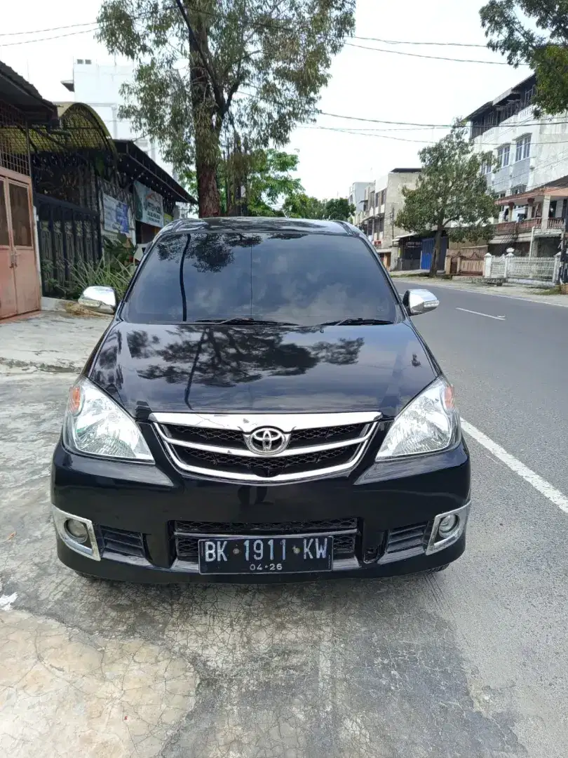 Toyota avanza G 2011 manual mulus