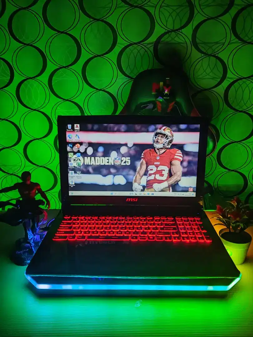 MSI GP62M Core i7 RAM 12GB SSD+HDD Dual VGA Nvidia GTX