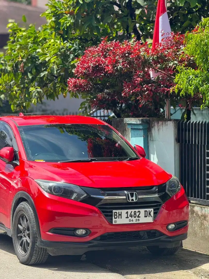 DIJUAL HRV E CVT 2018 | NEGOOO!!