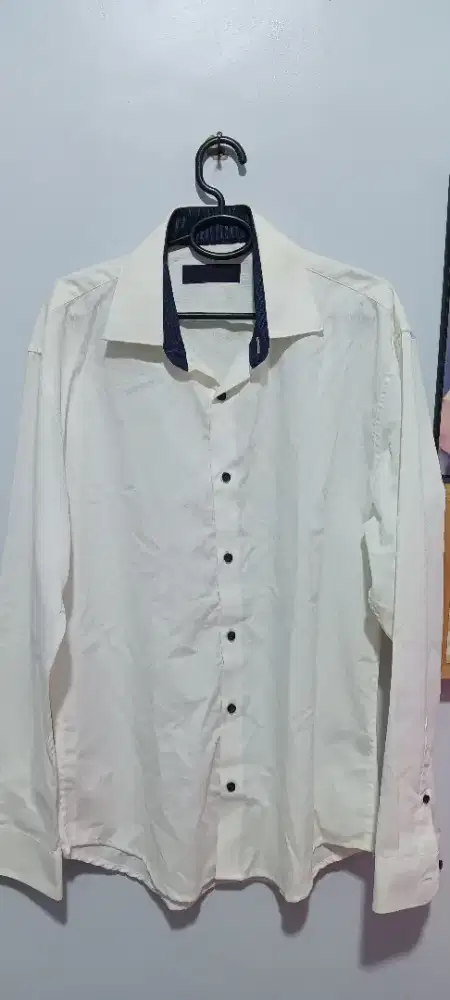 Kemeja putih the executive