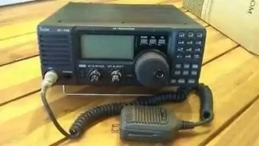 RADIO HT RIG SSB GPS DIBELI CARI KAMI BAYAR CASH TUNAI