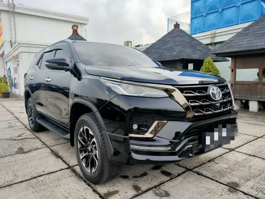 Toyota Fortuner GR 2.8 Th 2022 - Kilometer 10 ribu - Record A2000