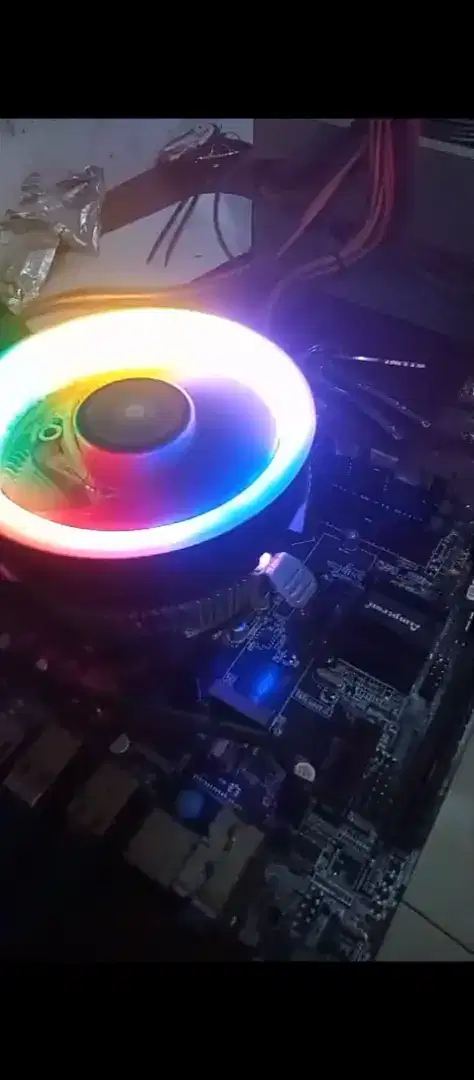 Dijual Mobo eks Kantor cuma 6 bulan pemakaian