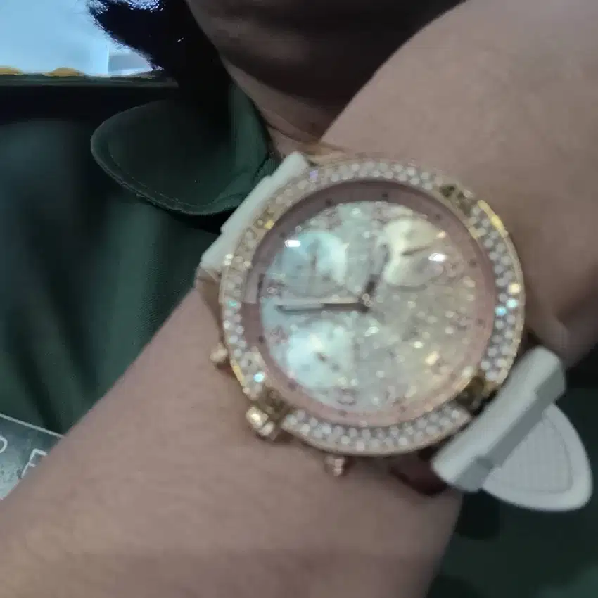 Jam Guess original