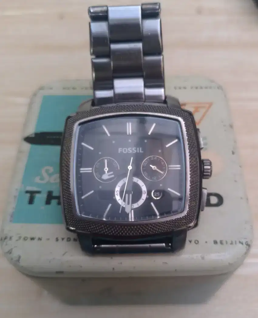 Jam tangan Fossil FS4719