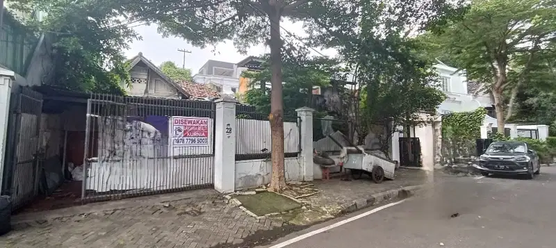 Disewakan Jl Yusuf Adiwinata No.28, Menteng