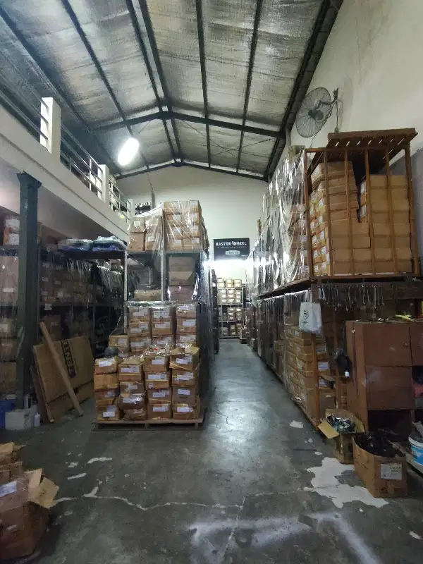 Gudang di bizzpark 2 penggilingan jaktim
