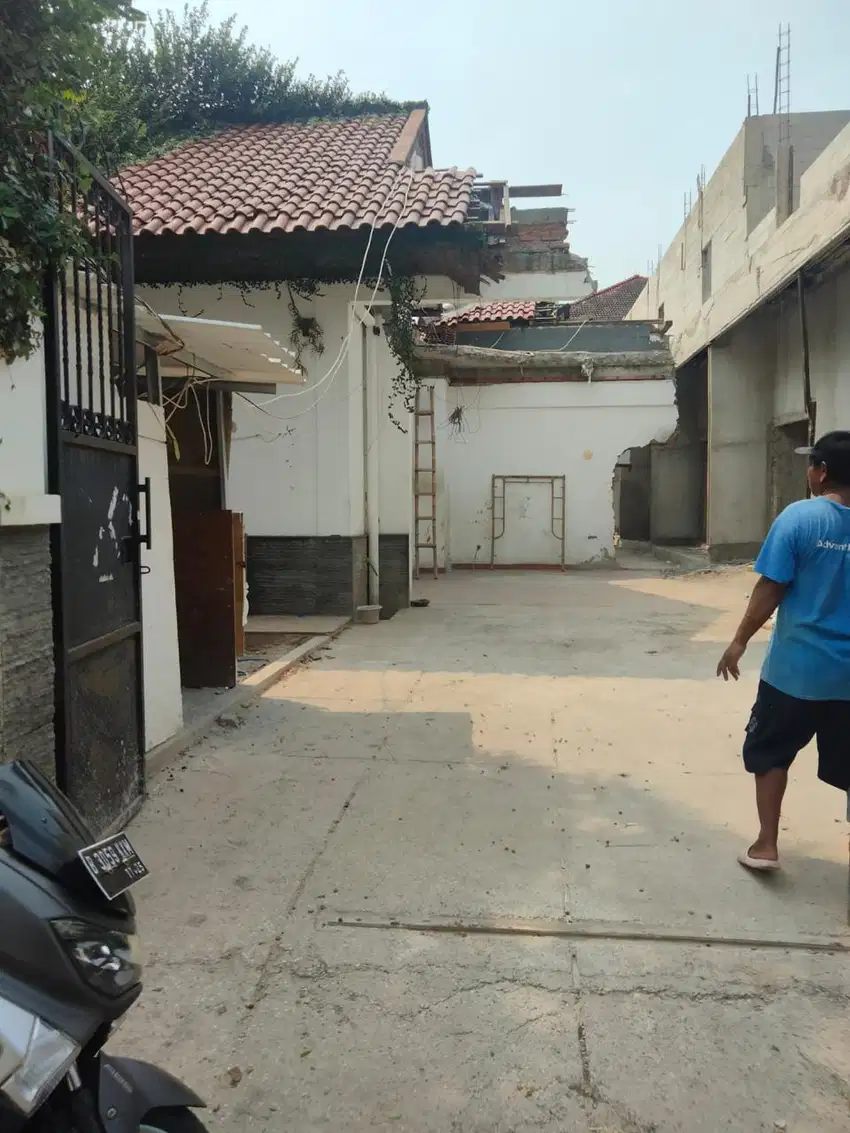 Dijual Tanah Dalam Lingkungan Strategis di Kemang Timur Dalam Jaksel