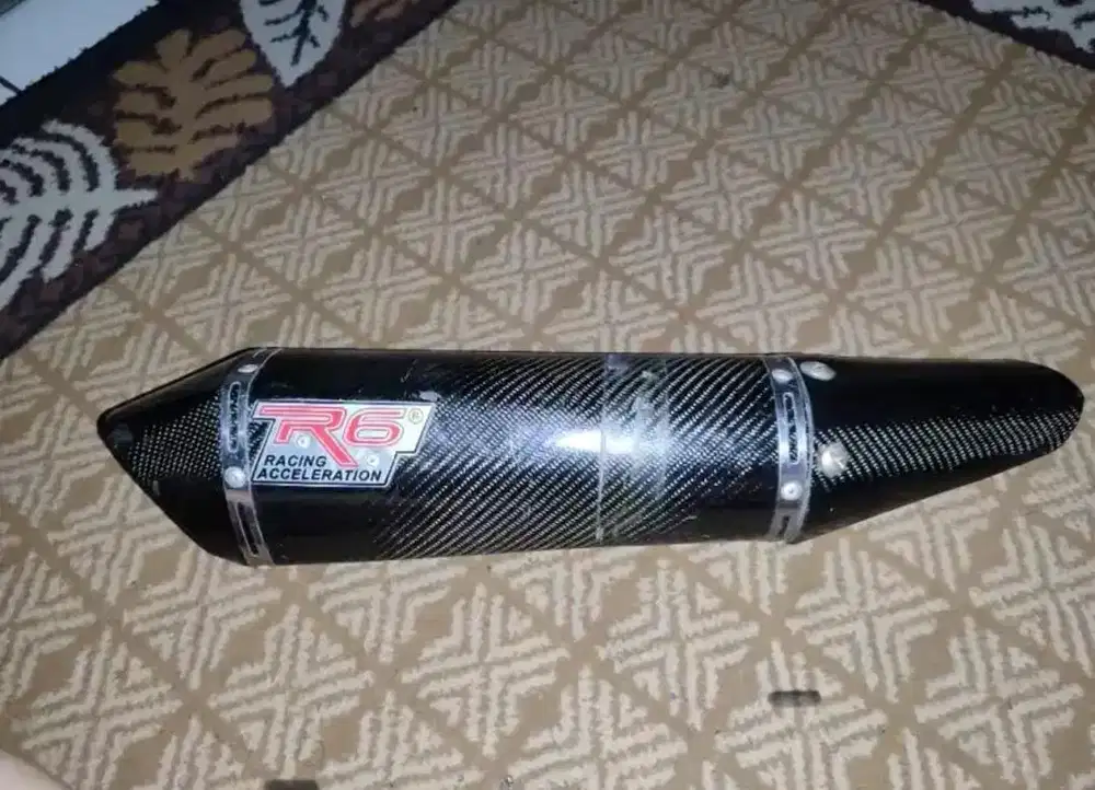 Knapot R9 Original carbon