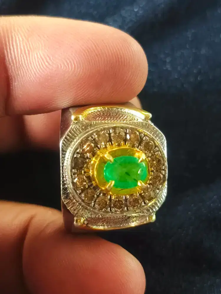 Zamrud colombia full keliling berlian