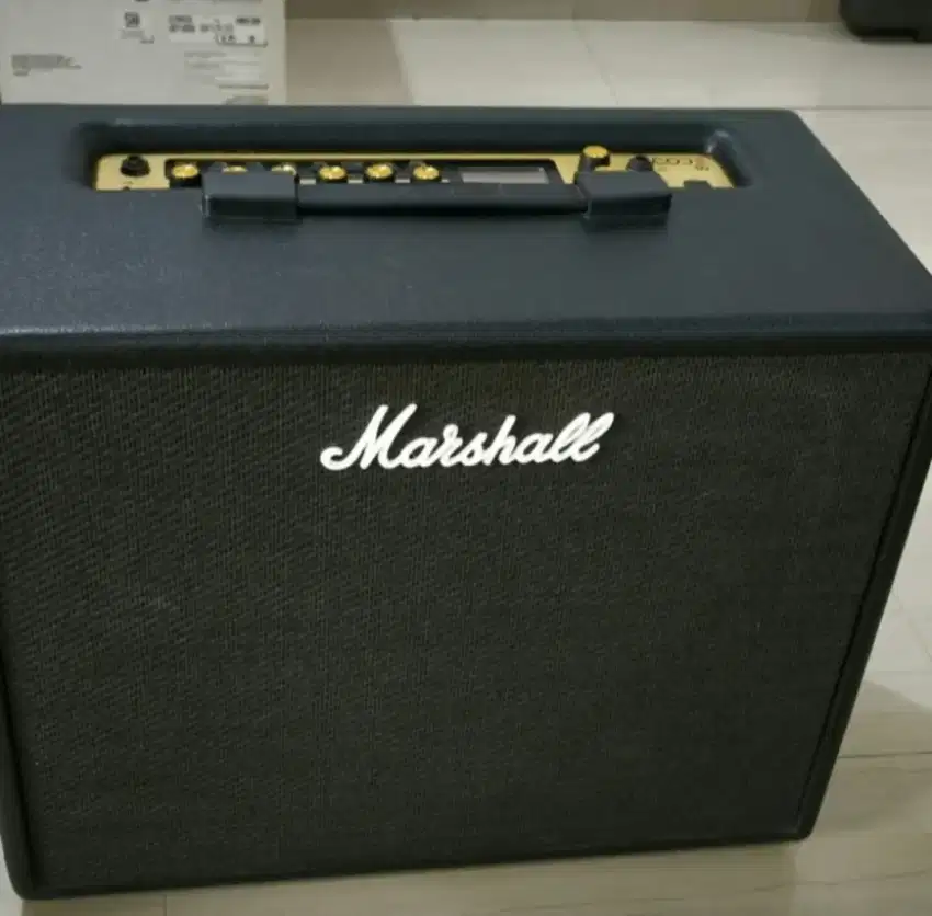 Amplifier Gitar Marshall