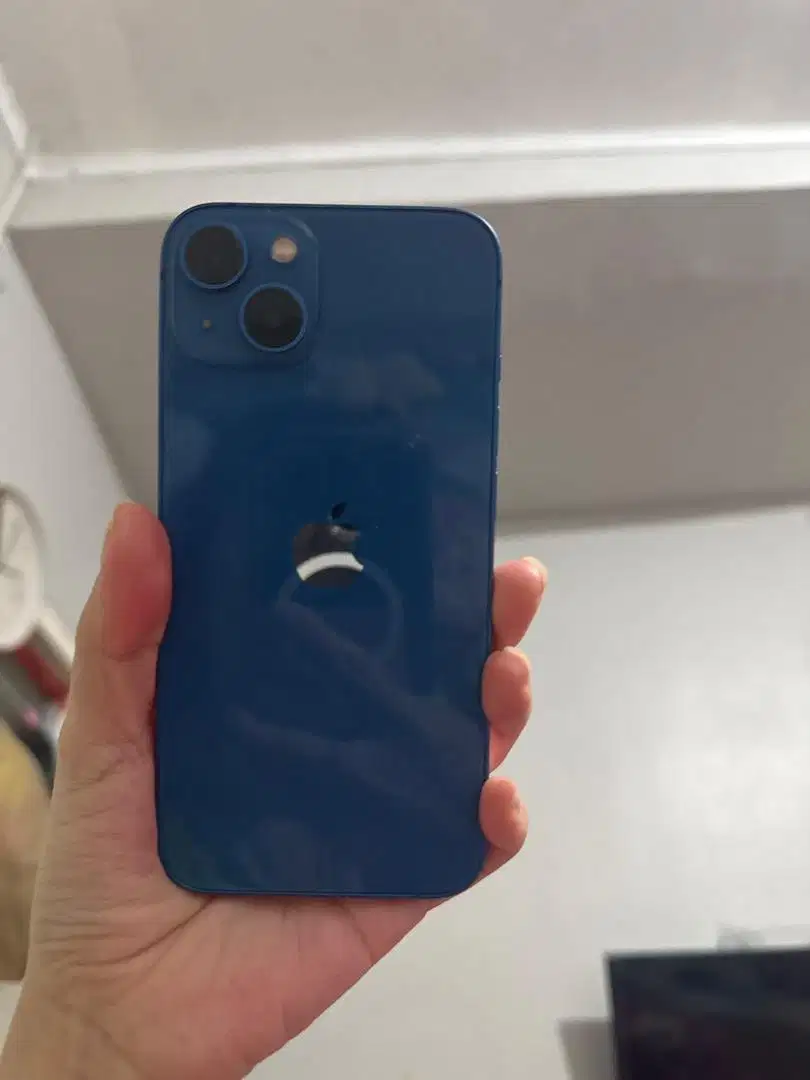 Iphone 13 256 garansi resmi ibox second mulus