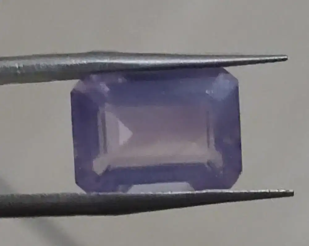 Natural Lavender (Quartz) Loose Stone