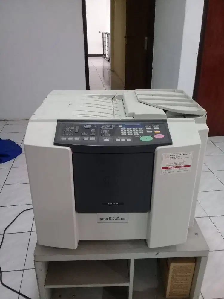 Mesin cetak Riso CZ180 - Mesin cetak riso BEKAS