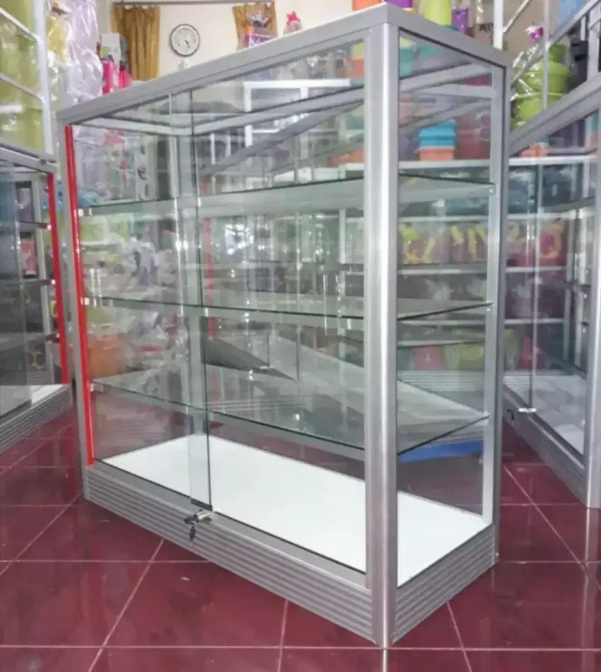 Di jual Etalase 1Mx1M Barang Ready Siap Kirim