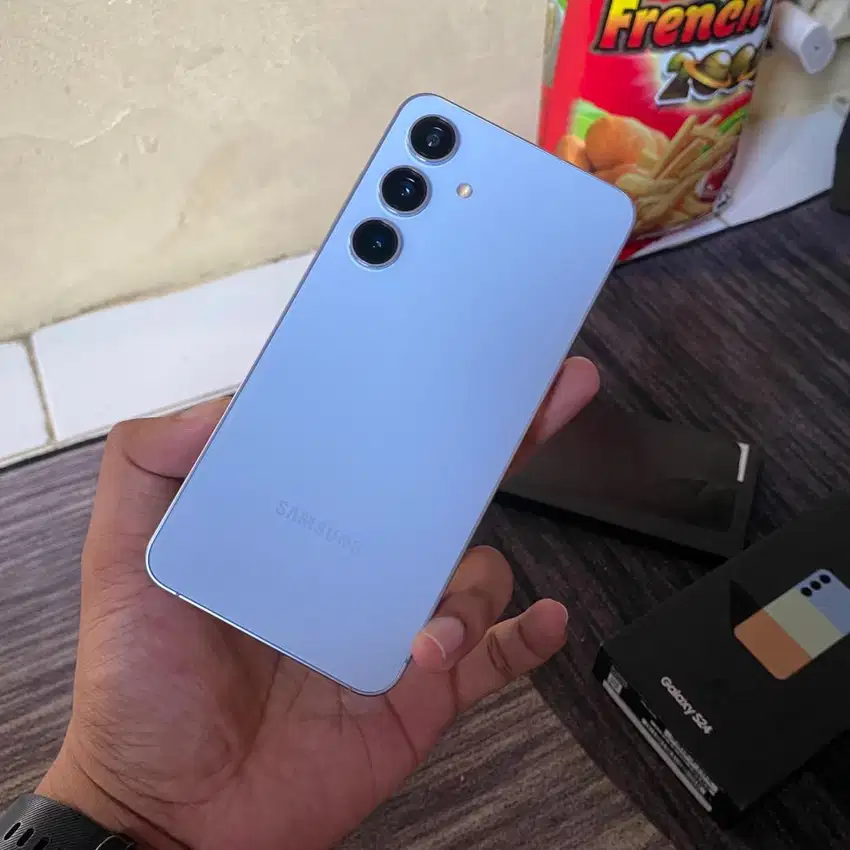 Samsung S24 8/512 Mulus