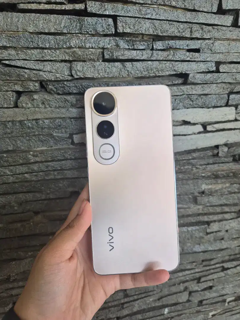 V50 LITE 4G TERBARU