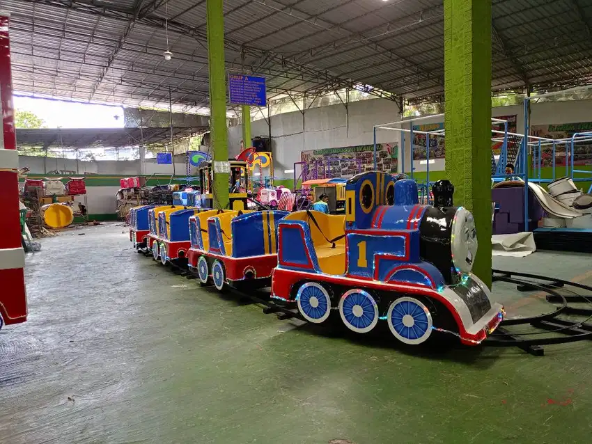 promo odong kereta lantai thomas lengkap lampu hias