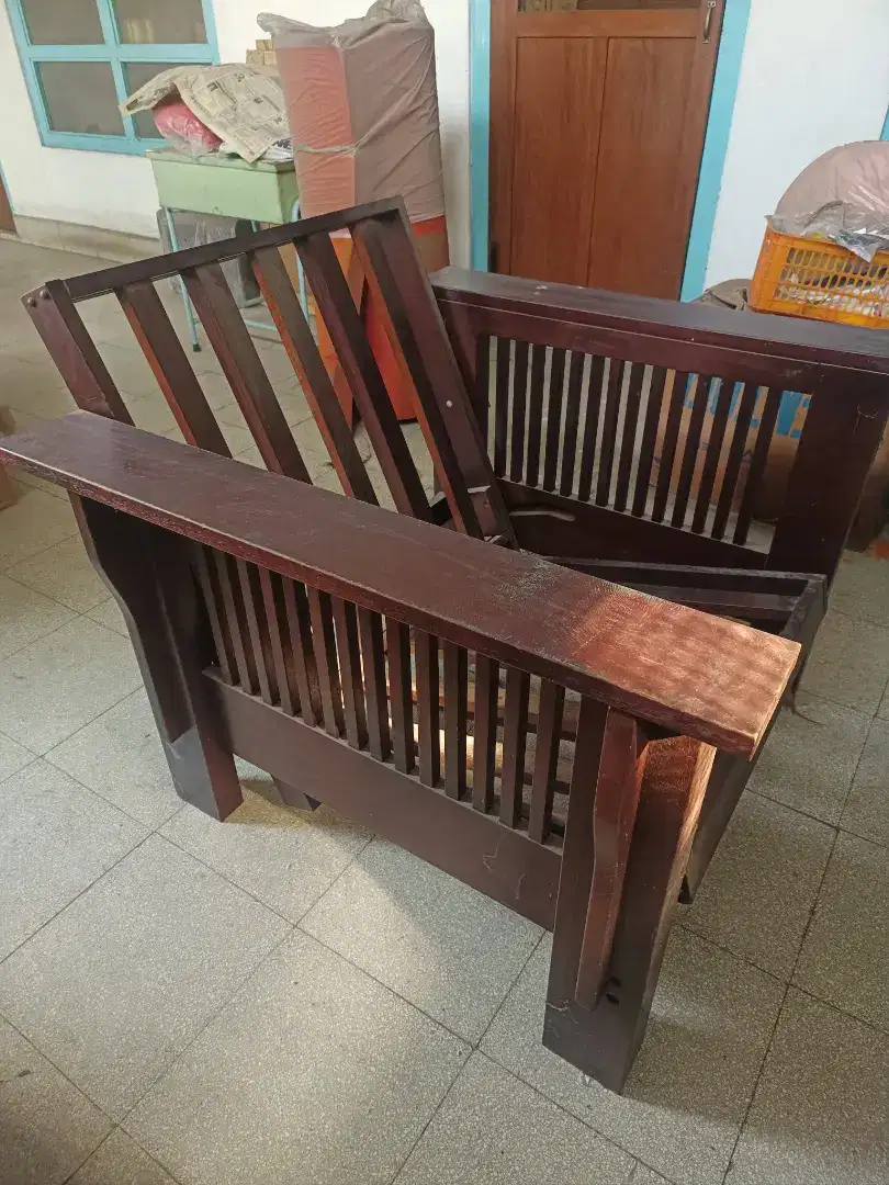 Kursi sofa ranjang tanpa spon
