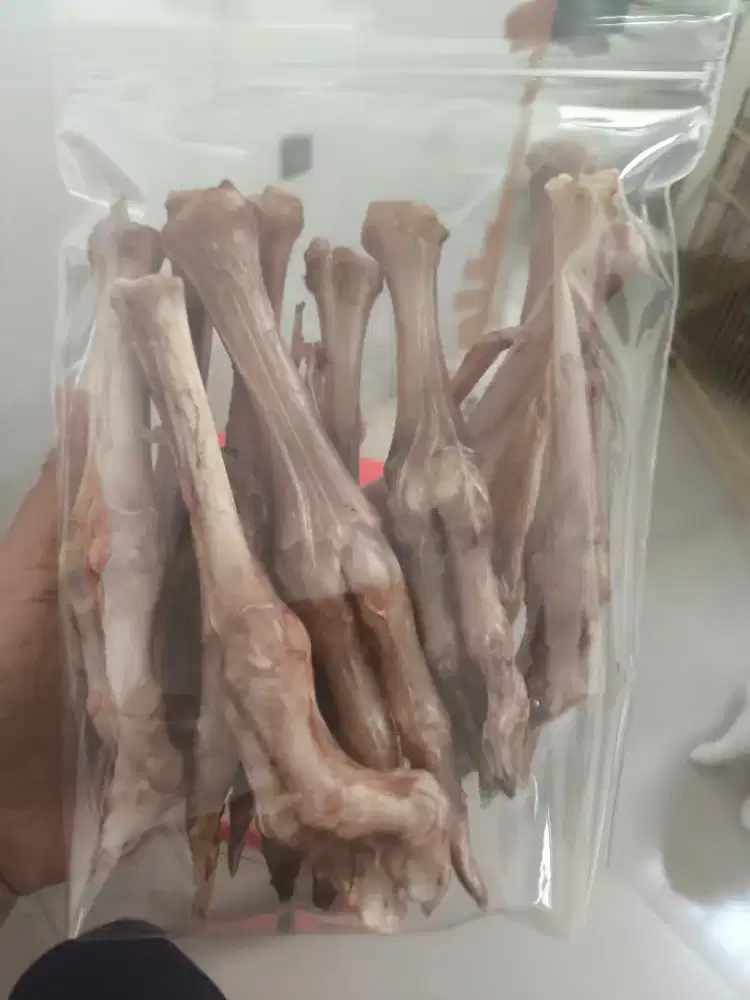 Goat feet  dehydrated