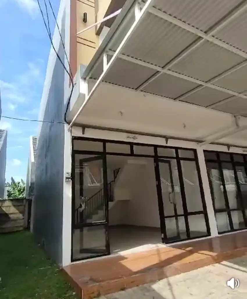 Ruko 2 lantai siap huni di karawaci kawasan sudah ramai, free dp n ppn