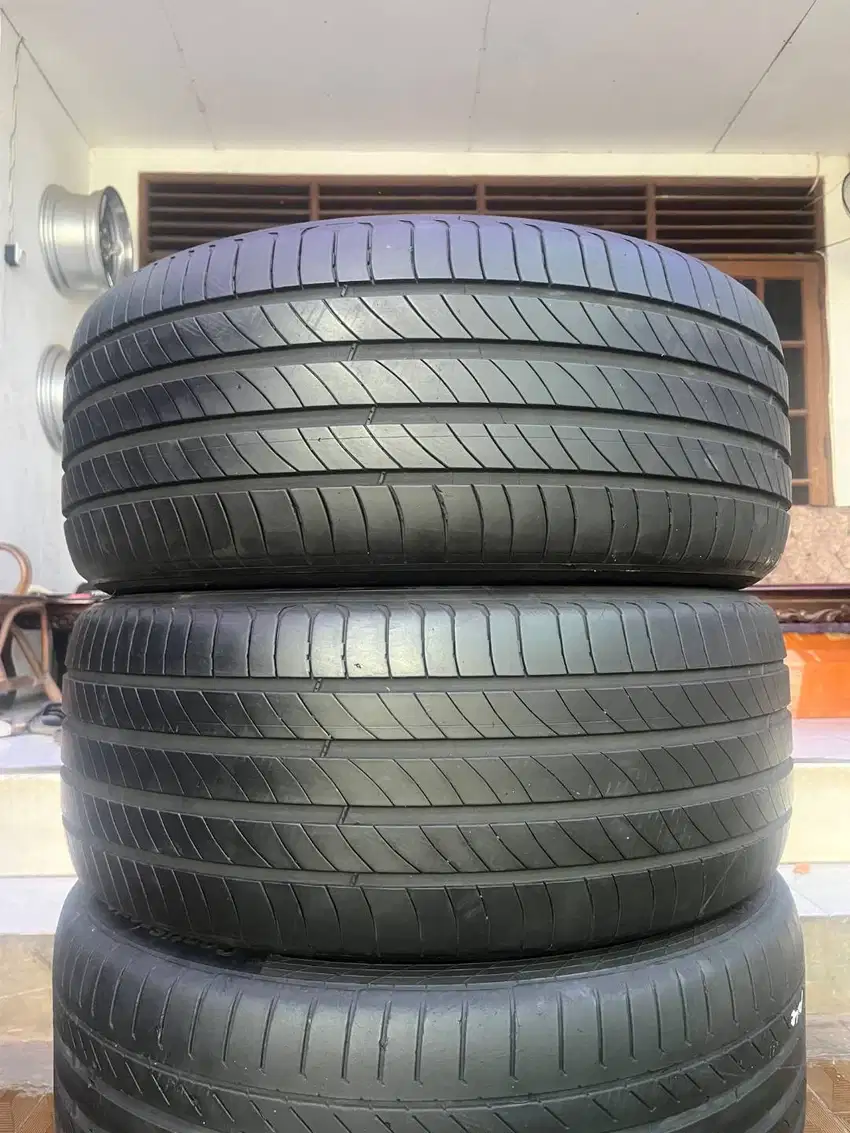 Ban Michelin Primacy 4 235 50 r18 2Pcs
