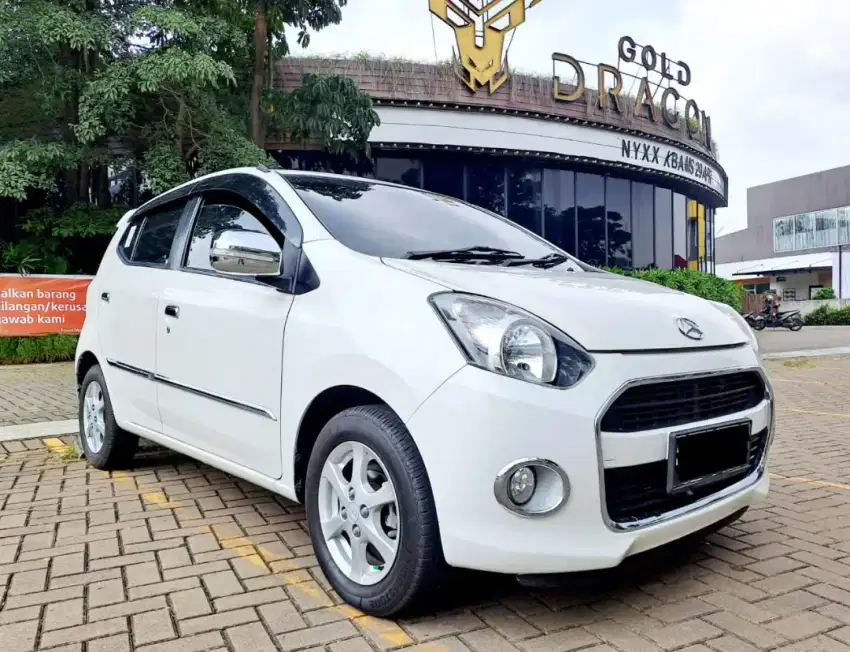 KM 30RB!! DAIHATSU AYLA 1.0 X MT MANUAL 2016 PUTIH