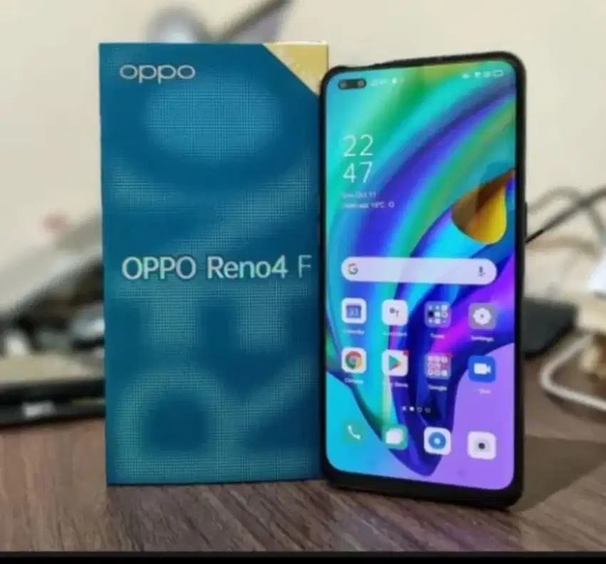 Di jual Oppo Reno 4 8+5GB KOMPLIT Mulus lancar jaya