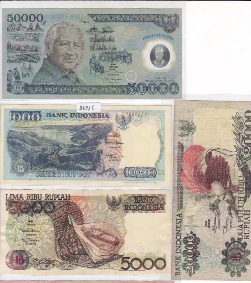 Koleksi uang kuno harga bisa japri untuk item yang mana gan ya