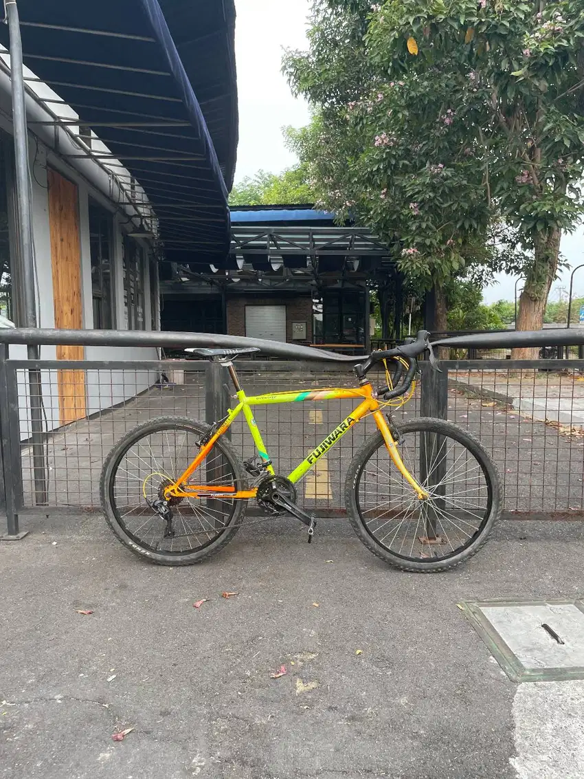 SEPEDA FUJIWARA