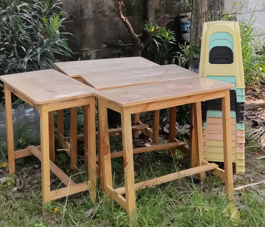 Meja Kursi di jual semuanya MURAH