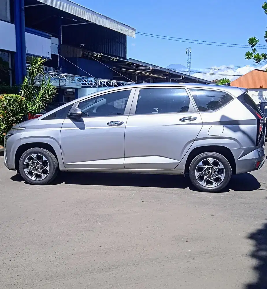 Hyundai Stargazer 2022 Bensin