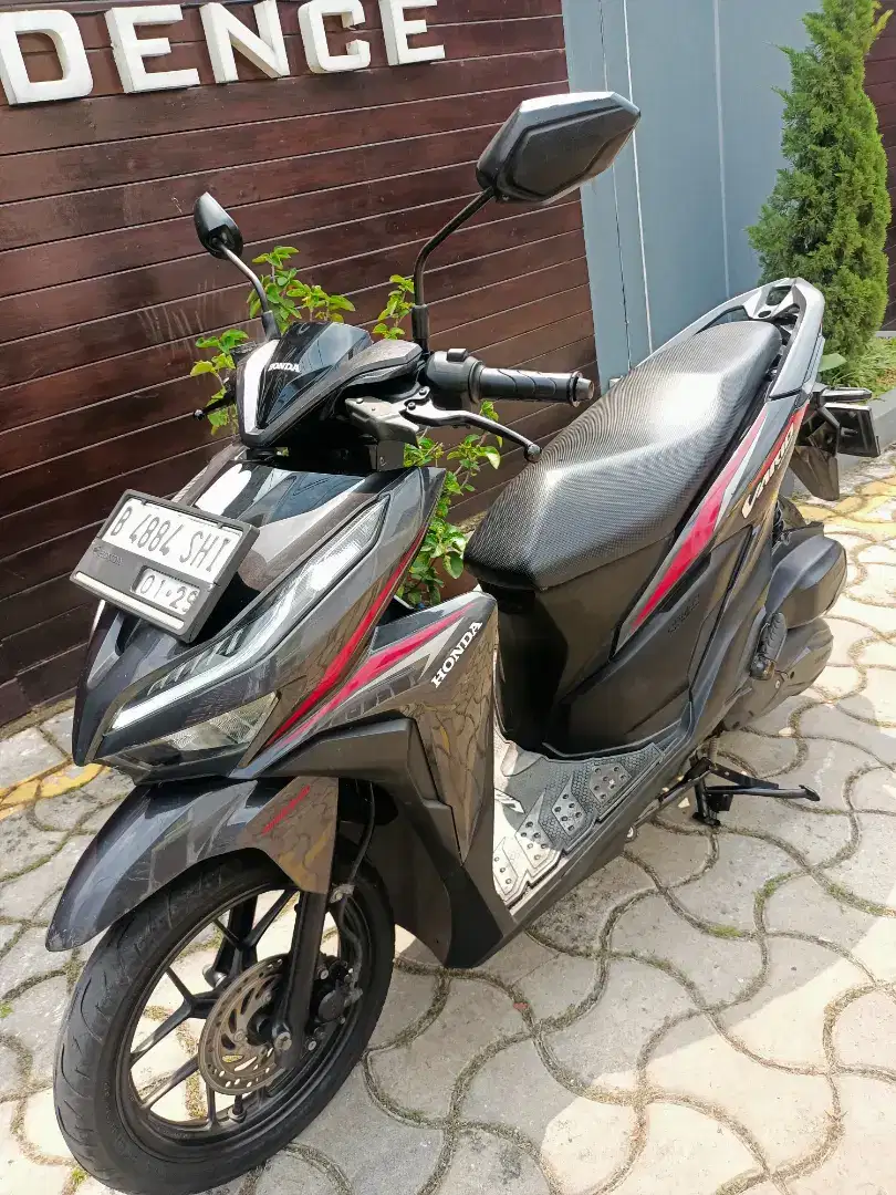 DIJUAL VARIO NEW CBS ISS 125 CC