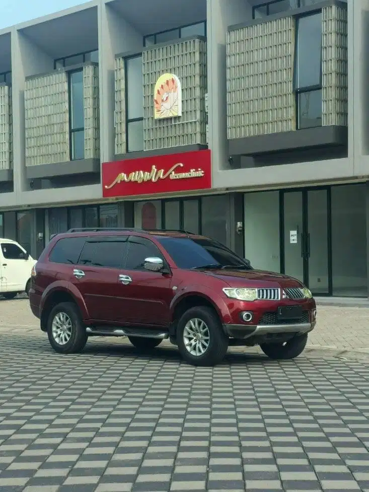 Pajero Sport Exceed 2010 4x2 Istimewa Siap Pakai