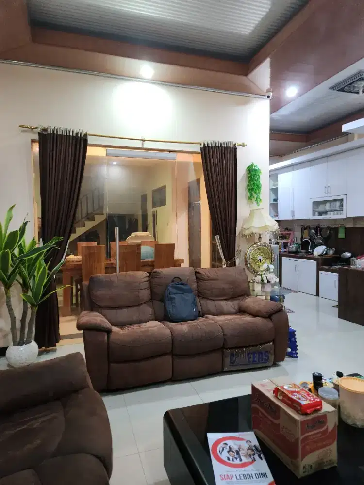 Jual Rugi Rmh Mewah&Besar,ada lt 2 Murah skl..Full plafon,kitchen set