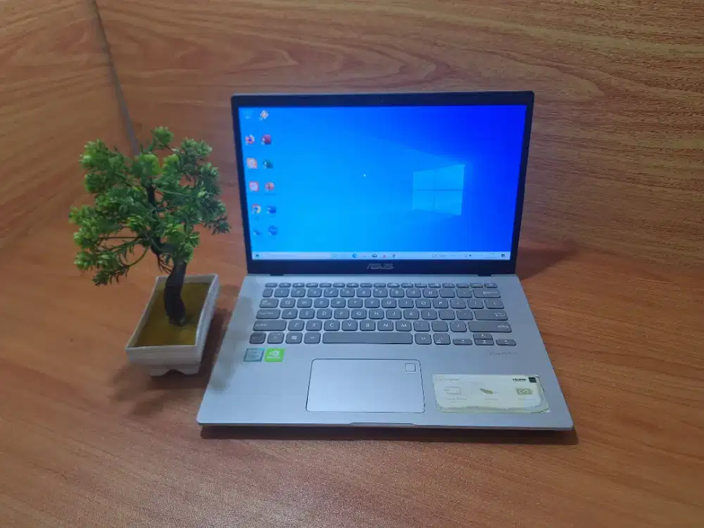 Toko tiktok komputer Rekomendasi tempat jual laptop second.