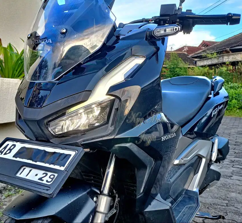 2024 Honda ADV 160 CBS Hitam Glossy AB Bantul Pajak Panjang