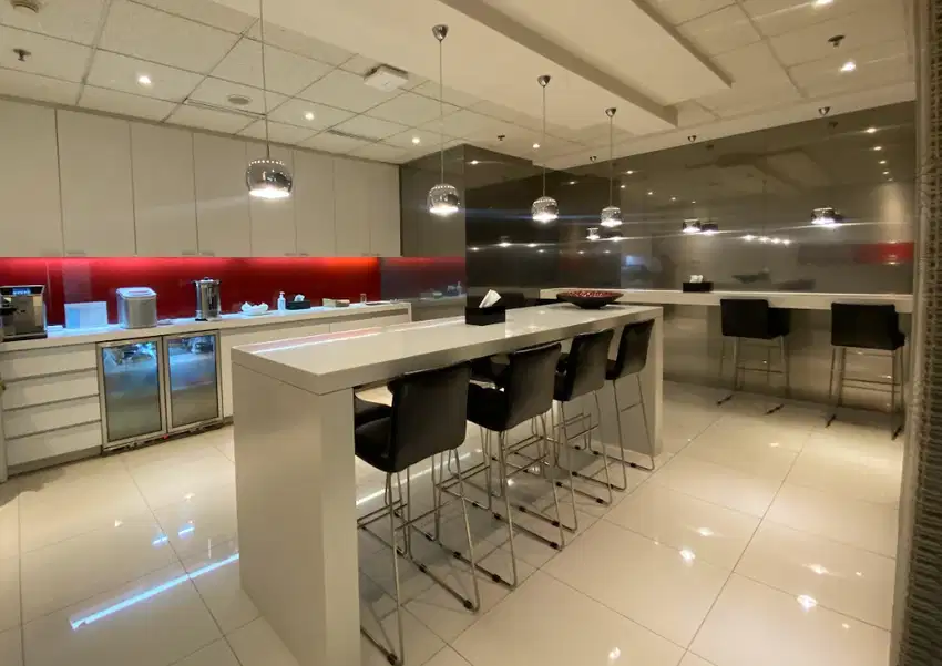Sewa Kantor Unit Furnished untuk 8 Pax di Grade A Sampoerna Strategic