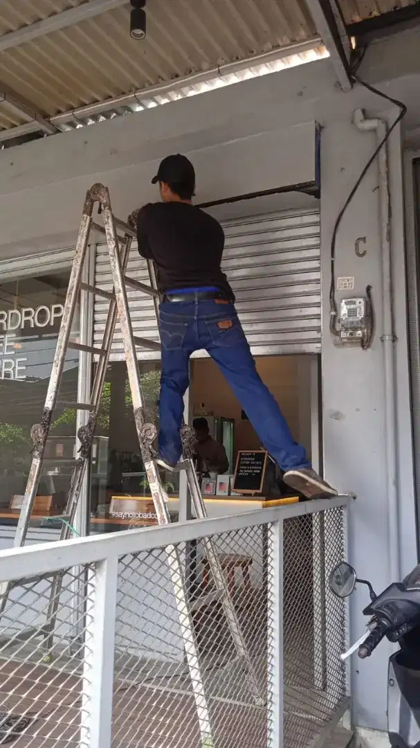 Spesialis pasang baru, service pintu rolling door, folding gate