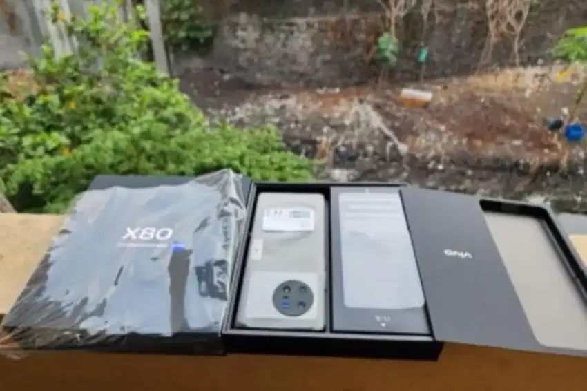 Vivo X80 12/256 GB Kondisi Masih Bagus Dan Siap Pakai