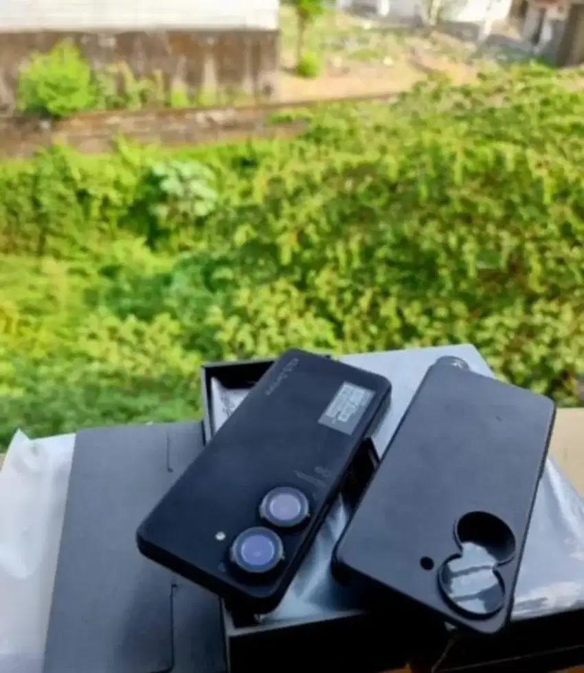 Asus Zenfone 9 6/128 GB Kondisi Seperti Baru