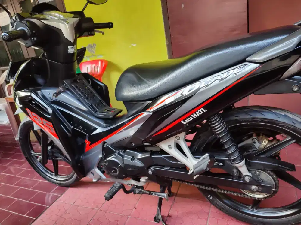 Honda Blade 125Fi Maknyus Low KM