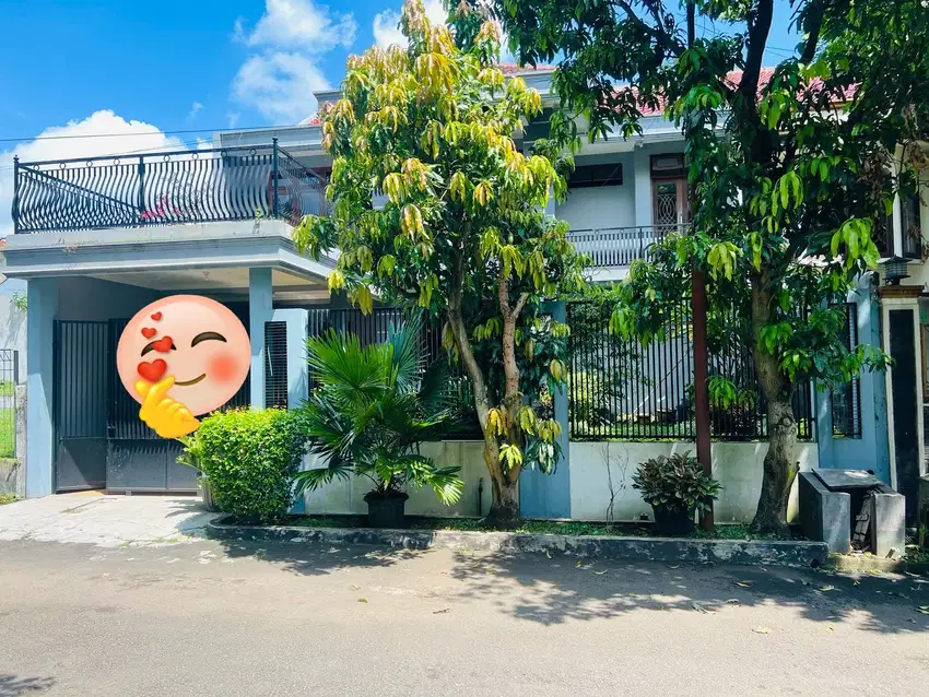 Rumah Depan Taman Dalam Cluster di BCC Bukit Cimanggu City Hadap Timur