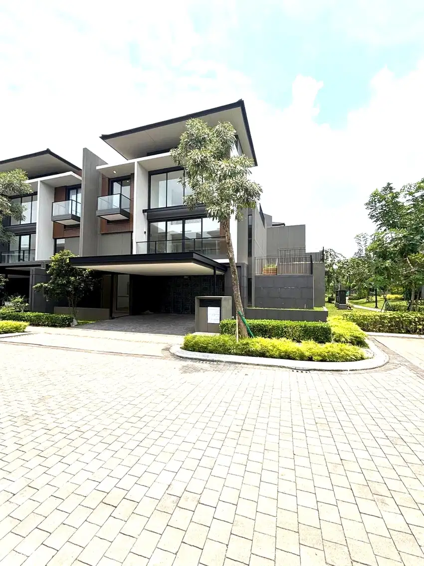 Rumah Hoek View Clubhouse, Navapark Cluster Laurel - BSD