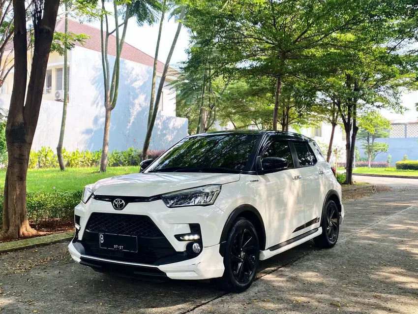 Raize 1.0 Turbo GR Two Tone CVT 2022