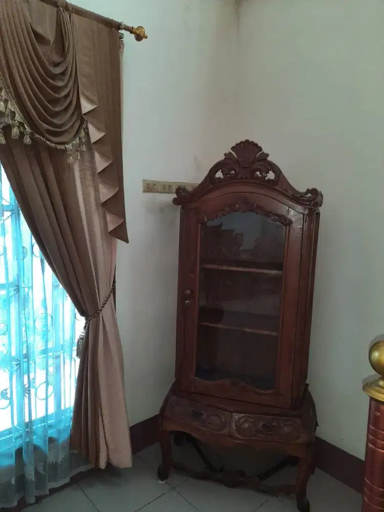 Lemari Hias Angkling Jati Berkualitas