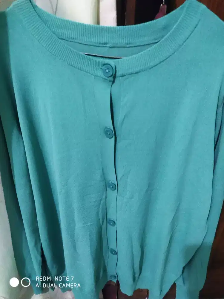 Cardyan wanita, bahan adem lembut