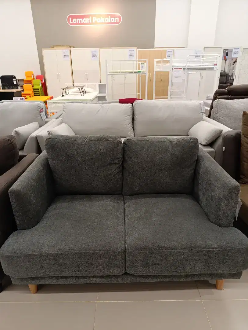 Zuko Sofa Set Selma